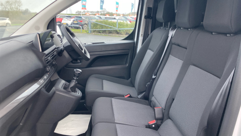 Vauxhall Vivaro L1 Diesel 1.5 Turbo D 120 Prime H1 Van